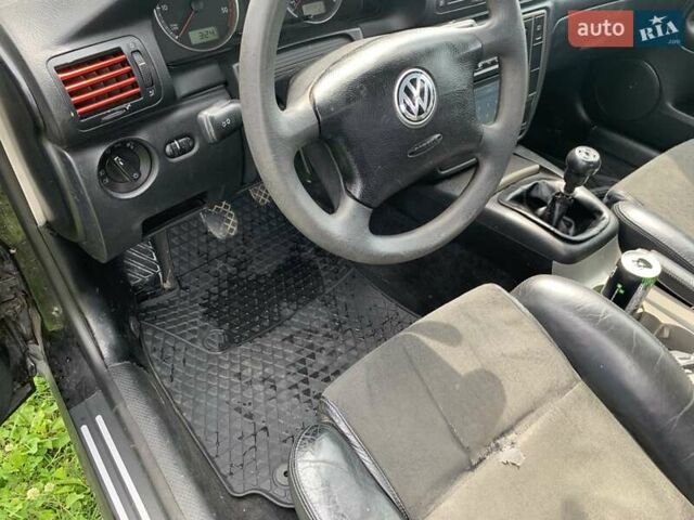 Черный Фольксваген Пассат, объемом двигателя 1.9 л и пробегом 300 тыс. км за 4000 $, фото 10 на Automoto.ua