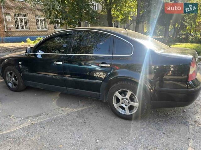 Чорний Фольксваген Пассат, об'ємом двигуна 1.98 л та пробігом 374 тис. км за 4300 $, фото 11 на Automoto.ua