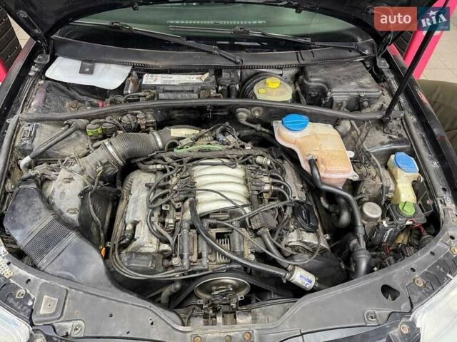 Черный Фольксваген Пассат, объемом двигателя 2.77 л и пробегом 325 тыс. км за 3500 $, фото 7 на Automoto.ua