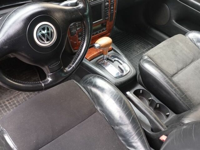 Черный Фольксваген Пассат, объемом двигателя 2.8 л и пробегом 332 тыс. км за 3950 $, фото 7 на Automoto.ua