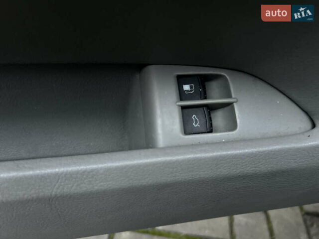 Черный Фольксваген Пассат, объемом двигателя 1.9 л и пробегом 409 тыс. км за 4650 $, фото 47 на Automoto.ua