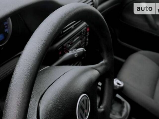 Черный Фольксваген Пассат, объемом двигателя 1.6 л и пробегом 170 тыс. км за 5100 $, фото 13 на Automoto.ua