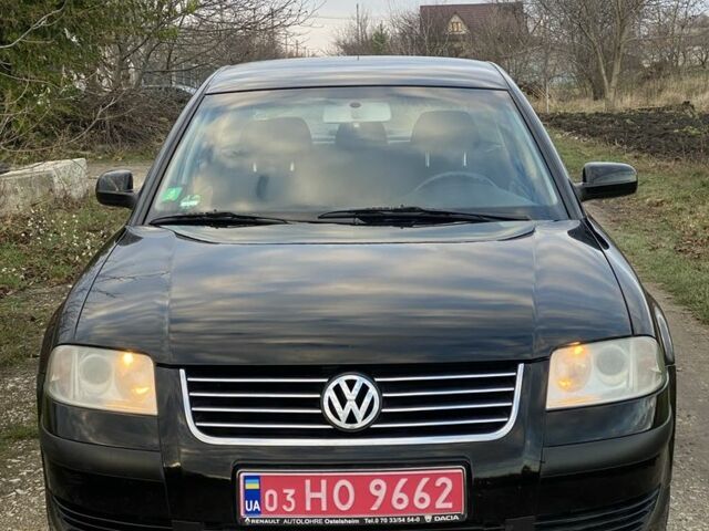 Черный Фольксваген Пассат, объемом двигателя 1.6 л и пробегом 230 тыс. км за 4700 $, фото 7 на Automoto.ua