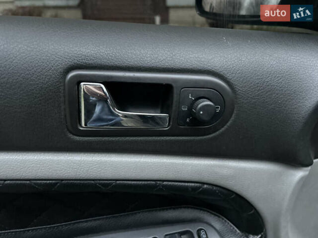 Черный Фольксваген Пассат, объемом двигателя 1.9 л и пробегом 409 тыс. км за 4650 $, фото 52 на Automoto.ua