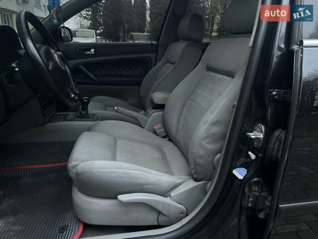 Черный Фольксваген Пассат, объемом двигателя 1.9 л и пробегом 409 тыс. км за 4650 $, фото 50 на Automoto.ua