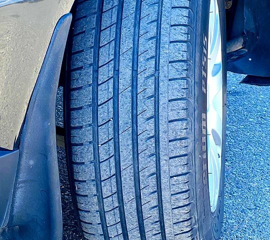 Чорний Фольксваген Пассат, об'ємом двигуна 1.8 л та пробігом 385 тис. км за 4200 $, фото 12 на Automoto.ua