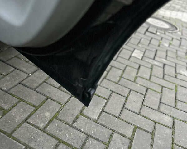 Черный Фольксваген Пассат, объемом двигателя 1.9 л и пробегом 409 тыс. км за 4650 $, фото 63 на Automoto.ua