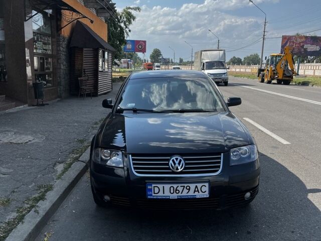 Черный Фольксваген Пассат, объемом двигателя 2 л и пробегом 280 тыс. км за 4800 $, фото 1 на Automoto.ua