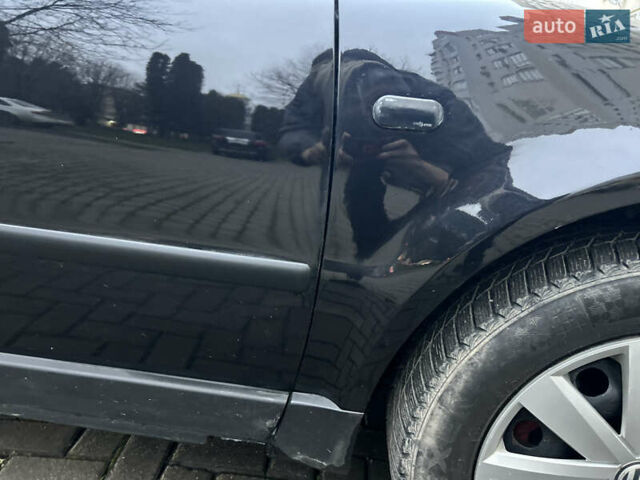 Черный Фольксваген Пассат, объемом двигателя 1.9 л и пробегом 409 тыс. км за 4650 $, фото 23 на Automoto.ua