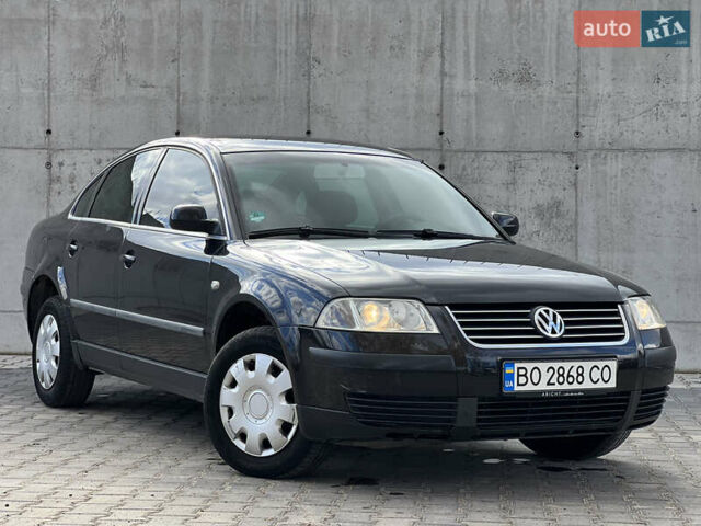 Черный Фольксваген Пассат, объемом двигателя 1.6 л и пробегом 258 тыс. км за 4499 $, фото 9 на Automoto.ua