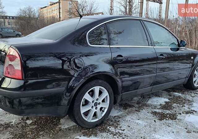 Черный Фольксваген Пассат, объемом двигателя 1.9 л и пробегом 298 тыс. км за 5600 $, фото 10 на Automoto.ua