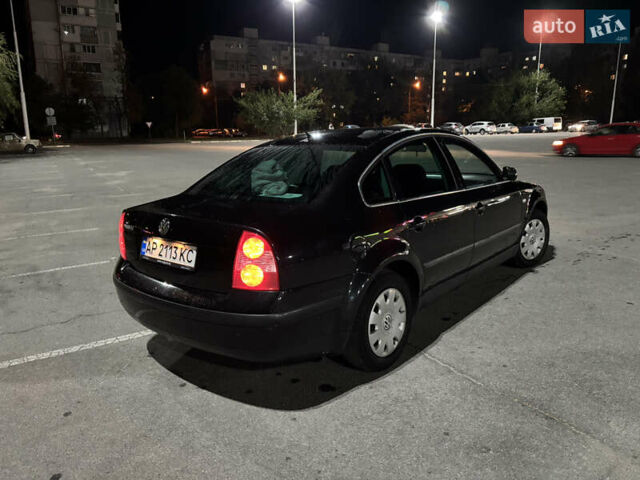 Черный Фольксваген Пассат, объемом двигателя 1.6 л и пробегом 259 тыс. км за 5200 $, фото 3 на Automoto.ua