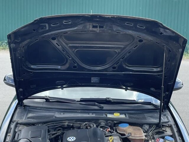 Черный Фольксваген Пассат, объемом двигателя 1.8 л и пробегом 499 тыс. км за 3700 $, фото 7 на Automoto.ua