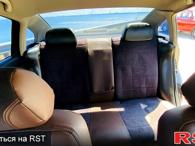 Чорний Фольксваген Пассат, об'ємом двигуна 1.8 л та пробігом 385 тис. км за 4200 $, фото 8 на Automoto.ua