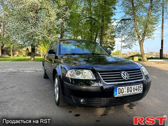 Черный Фольксваген Пассат, объемом двигателя 1.6 л и пробегом 140 тыс. км за 5700 $, фото 2 на Automoto.ua