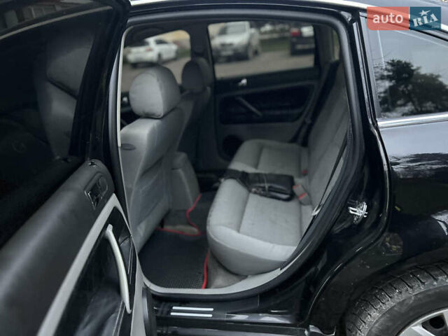 Черный Фольксваген Пассат, объемом двигателя 1.9 л и пробегом 409 тыс. км за 4650 $, фото 59 на Automoto.ua