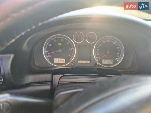 Черный Фольксваген Пассат, объемом двигателя 2.77 л и пробегом 342 тыс. км за 3500 $, фото 19 на Automoto.ua