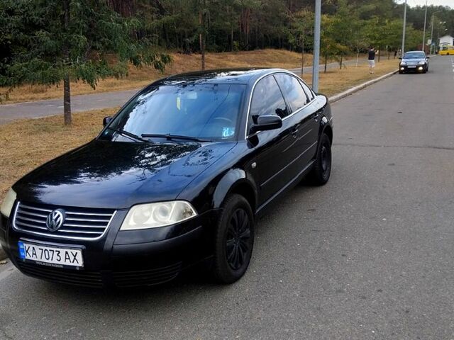 Черный Фольксваген Пассат, объемом двигателя 1.6 л и пробегом 340 тыс. км за 3500 $, фото 10 на Automoto.ua