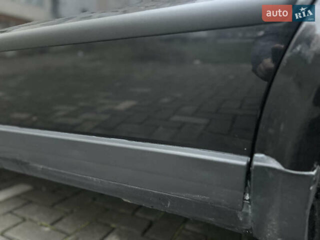 Черный Фольксваген Пассат, объемом двигателя 1.9 л и пробегом 409 тыс. км за 4650 $, фото 14 на Automoto.ua