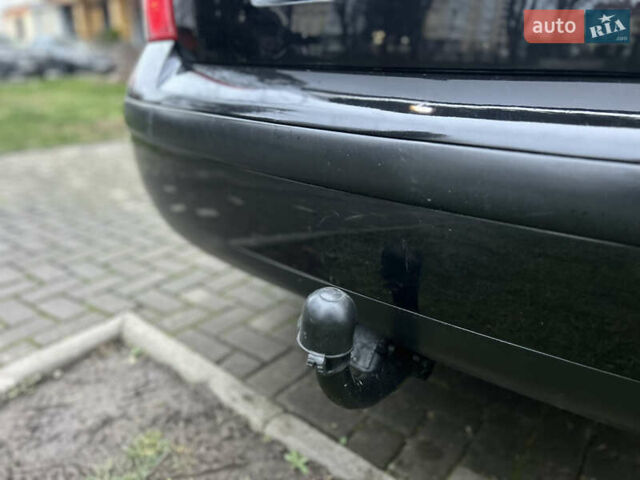 Черный Фольксваген Пассат, объемом двигателя 1.9 л и пробегом 409 тыс. км за 4650 $, фото 31 на Automoto.ua