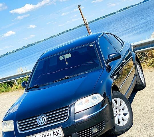 Чорний Фольксваген Пассат, об'ємом двигуна 1.8 л та пробігом 385 тис. км за 4200 $, фото 3 на Automoto.ua