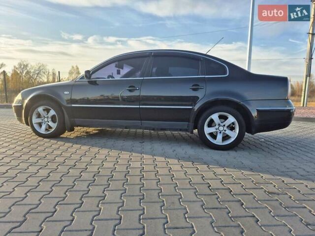 Черный Фольксваген Пассат, объемом двигателя 2.77 л и пробегом 342 тыс. км за 3500 $, фото 2 на Automoto.ua