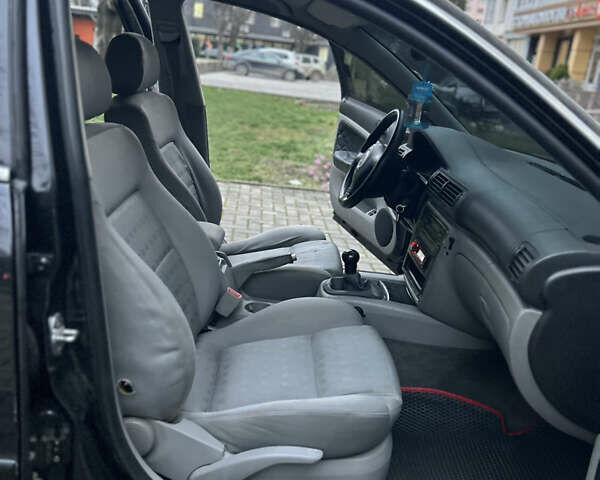 Черный Фольксваген Пассат, объемом двигателя 1.9 л и пробегом 409 тыс. км за 4650 $, фото 65 на Automoto.ua