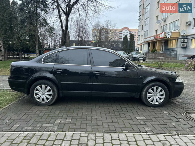 Черный Фольксваген Пассат, объемом двигателя 1.9 л и пробегом 409 тыс. км за 4650 $, фото 39 на Automoto.ua