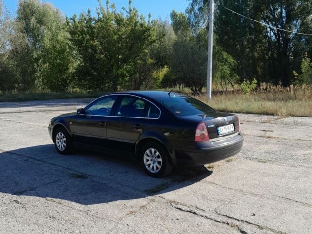 Черный Фольксваген Пассат, объемом двигателя 1.6 л и пробегом 160 тыс. км за 5499 $, фото 3 на Automoto.ua