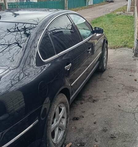 Черный Фольксваген Пассат, объемом двигателя 1.98 л и пробегом 538 тыс. км за 4500 $, фото 1 на Automoto.ua