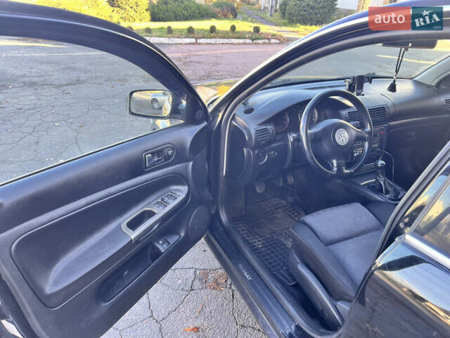 Черный Фольксваген Пассат, объемом двигателя 1.78 л и пробегом 300 тыс. км за 4350 $, фото 13 на Automoto.ua