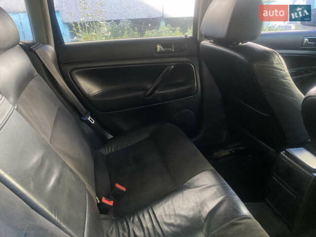 Чорний Фольксваген Пассат, об'ємом двигуна 1.78 л та пробігом 340 тис. км за 5000 $, фото 4 на Automoto.ua