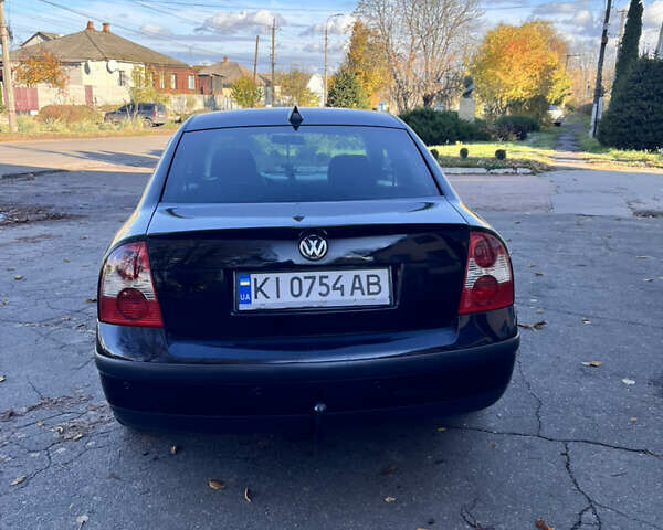 Черный Фольксваген Пассат, объемом двигателя 1.78 л и пробегом 300 тыс. км за 4350 $, фото 3 на Automoto.ua