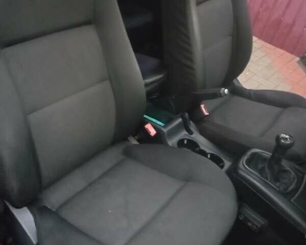 Черный Фольксваген Пассат, объемом двигателя 1.78 л и пробегом 267 тыс. км за 4800 $, фото 9 на Automoto.ua