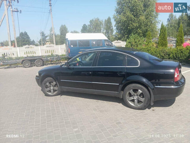 Черный Фольксваген Пассат, объемом двигателя 1.78 л и пробегом 423 тыс. км за 5200 $, фото 3 на Automoto.ua