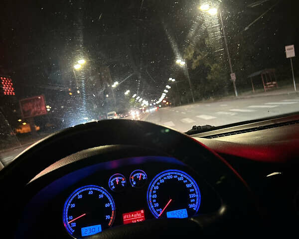 Черный Фольксваген Пассат, объемом двигателя 2 л и пробегом 253 тыс. км за 4000 $, фото 9 на Automoto.ua