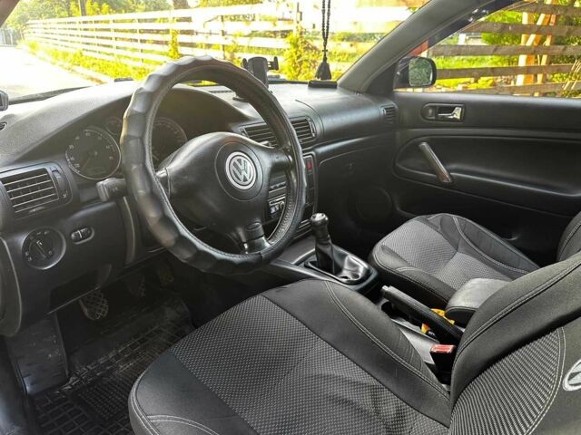 Чорний Фольксваген Пассат, об'ємом двигуна 1.8 л та пробігом 334 тис. км за 4390 $, фото 10 на Automoto.ua