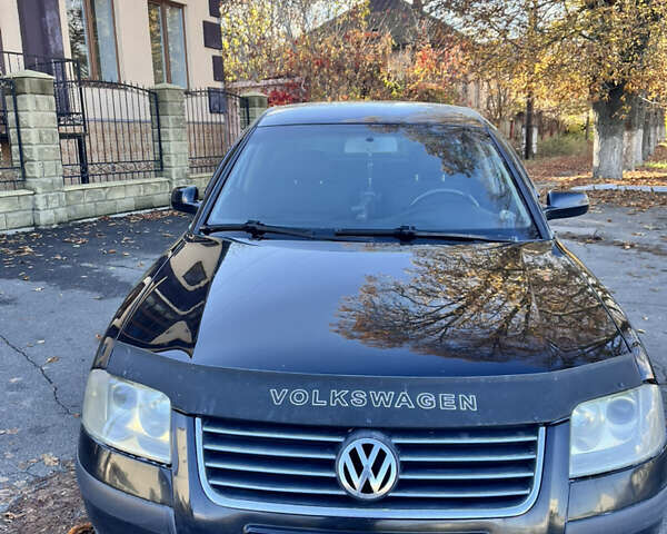 Черный Фольксваген Пассат, объемом двигателя 1.78 л и пробегом 300 тыс. км за 4350 $, фото 5 на Automoto.ua