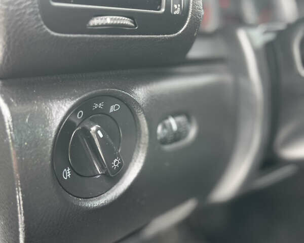 Чорний Фольксваген Пассат, об'ємом двигуна 1.98 л та пробігом 306 тис. км за 4500 $, фото 24 на Automoto.ua