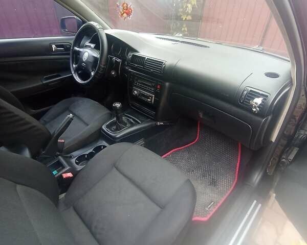 Черный Фольксваген Пассат, объемом двигателя 1.78 л и пробегом 267 тыс. км за 4800 $, фото 14 на Automoto.ua