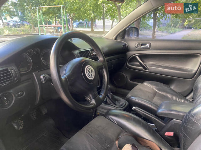Чорний Фольксваген Пассат, об'ємом двигуна 1.78 л та пробігом 340 тис. км за 5000 $, фото 6 на Automoto.ua