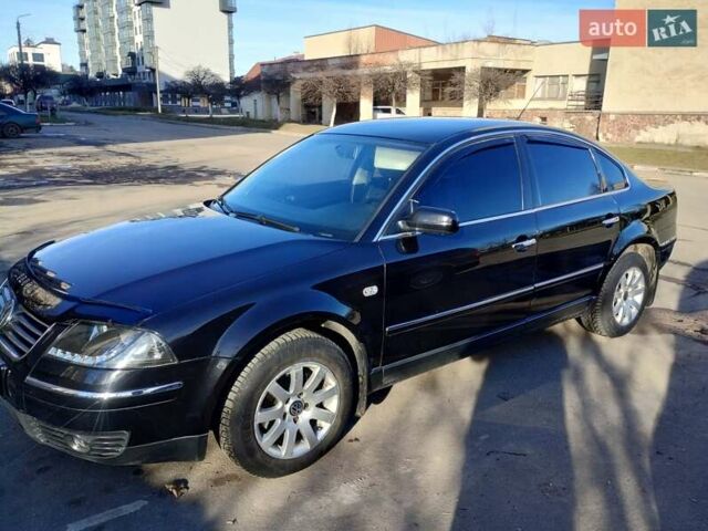 Черный Фольксваген Пассат, объемом двигателя 1.78 л и пробегом 188 тыс. км за 4550 $, фото 6 на Automoto.ua