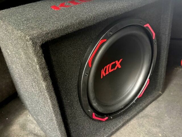 Черный Фольксваген Пассат, объемом двигателя 2.8 л и пробегом 277 тыс. км за 4300 $, фото 7 на Automoto.ua