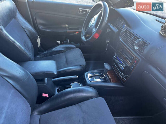 Черный Фольксваген Пассат, объемом двигателя 1.78 л и пробегом 365 тыс. км за 3500 $, фото 14 на Automoto.ua