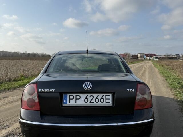 Черный Фольксваген Пассат, объемом двигателя 1.9 л и пробегом 443 тыс. км за 2400 $, фото 6 на Automoto.ua