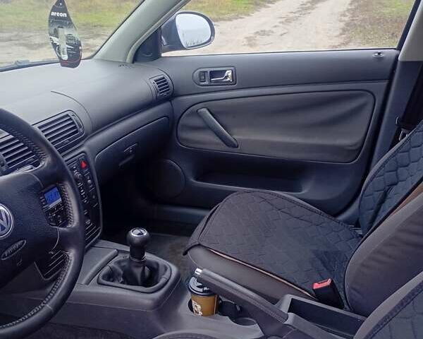 Чорний Фольксваген Пассат, об'ємом двигуна 1.98 л та пробігом 302 тис. км за 4400 $, фото 23 на Automoto.ua