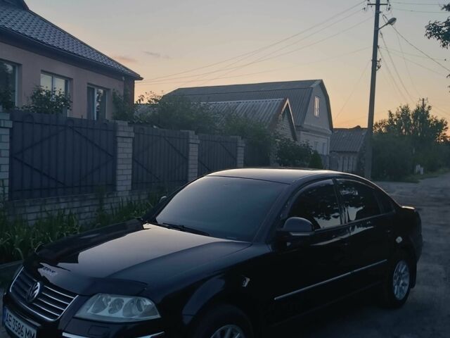 Черный Фольксваген Пассат, объемом двигателя 1.8 л и пробегом 250 тыс. км за 5200 $, фото 4 на Automoto.ua