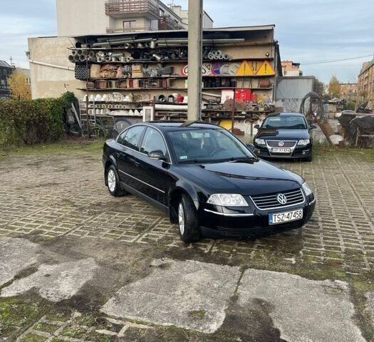 Черный Фольксваген Пассат, объемом двигателя 1.9 л и пробегом 220 тыс. км за 1650 $, фото 1 на Automoto.ua