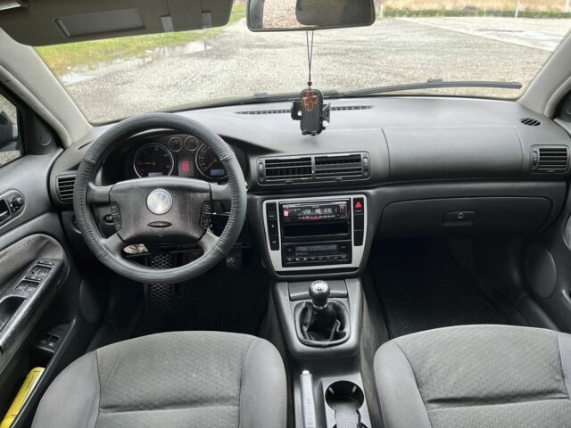 Чорний Фольксваген Пассат, об'ємом двигуна 1.9 л та пробігом 350 тис. км за 3850 $, фото 5 на Automoto.ua