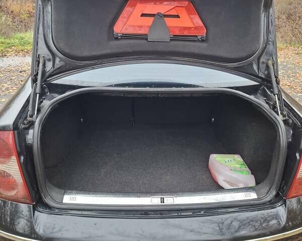 Черный Фольксваген Пассат, объемом двигателя 1.98 л и пробегом 183 тыс. км за 4900 $, фото 18 на Automoto.ua